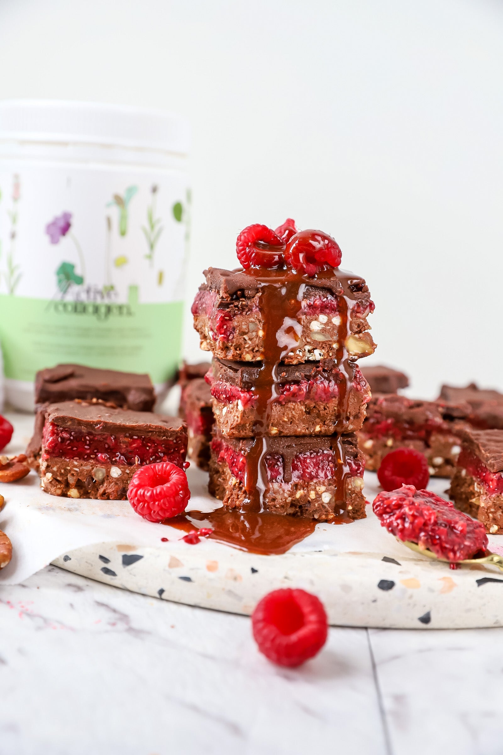 Raw Raspberry Chocolate Chia Slice